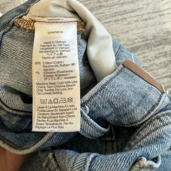 Madewell Perfect Vintage Straight Jean - Picture 6 of 6